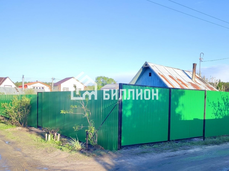 Забор из профнастила с полимерным покрытием "Зеленый лист" 