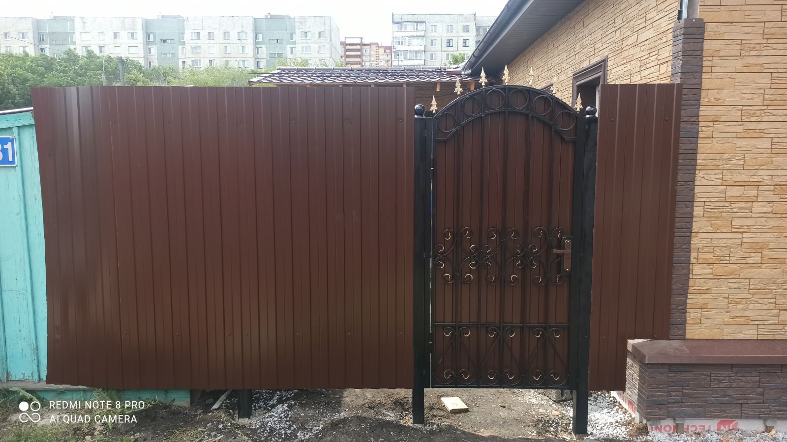 Ворота кованые №2 (с обшивкой профнастилом)