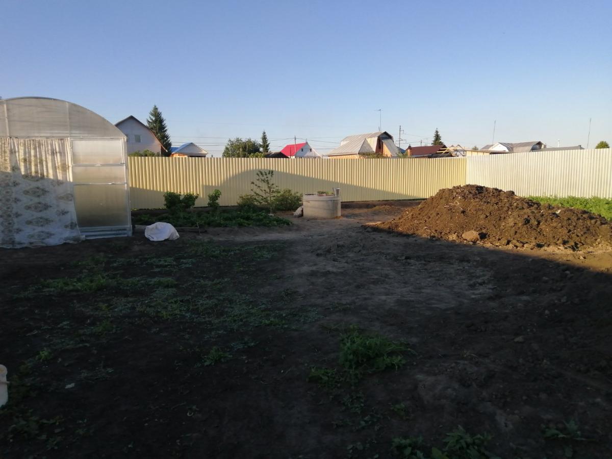 Забор из профнастила с полимерным покрытием "Слоновая кость" 