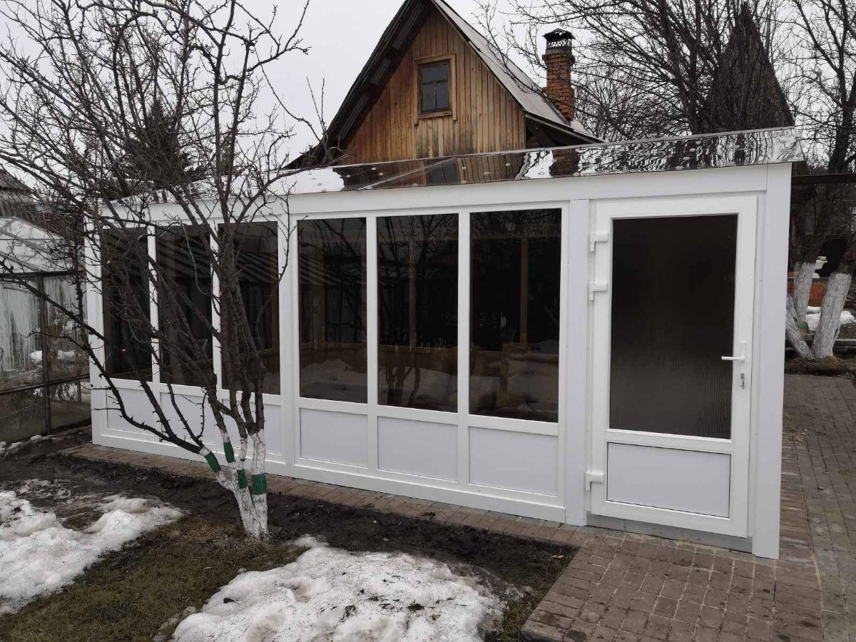 Павильон для бассейна из пластконструкции