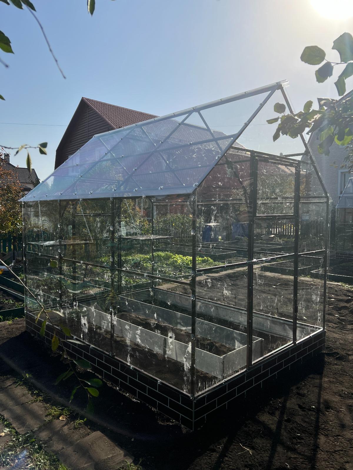 Сибирь-Мини  ширина 2,2 м с монолитным поликарбонатом