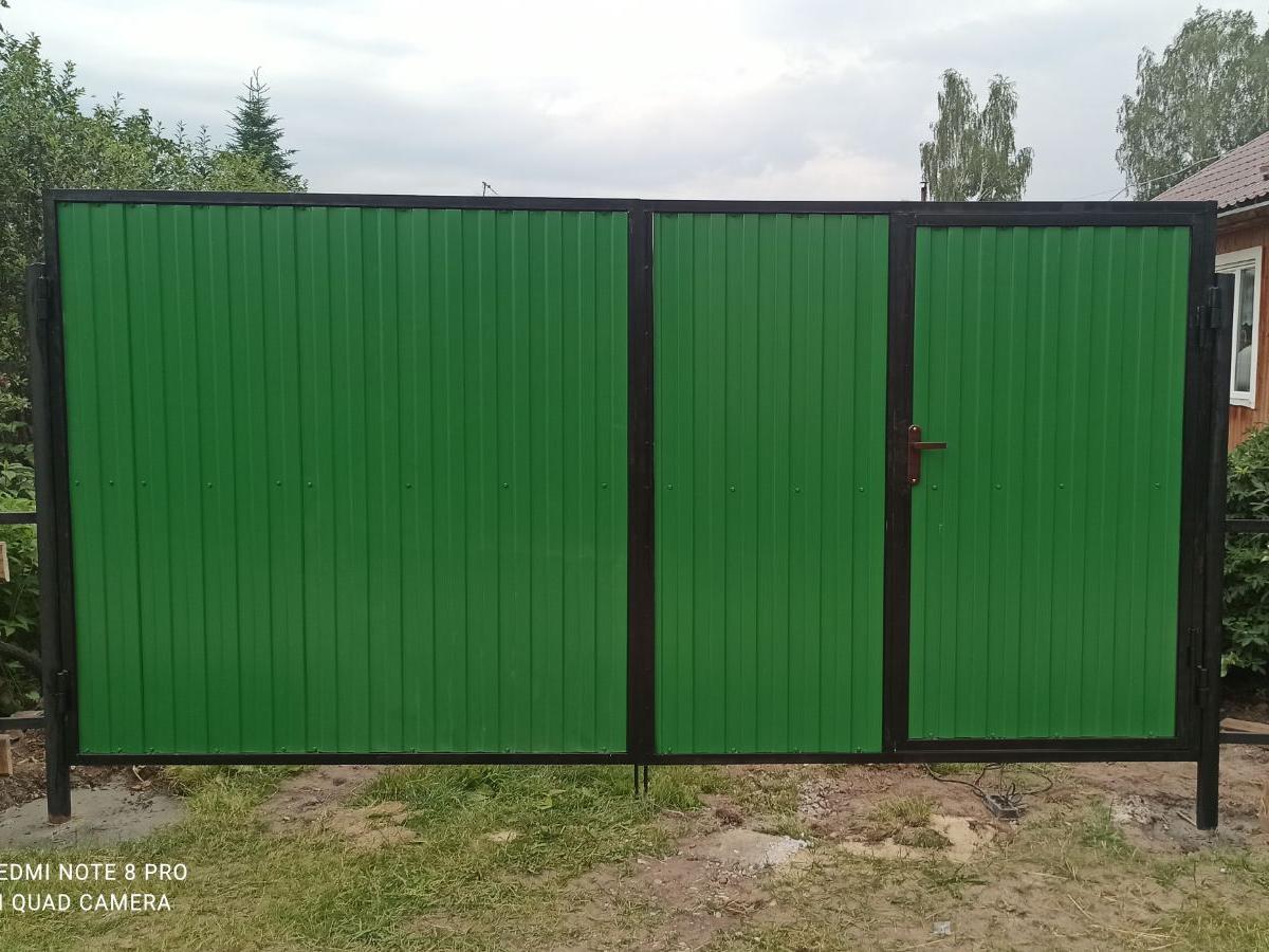 Ворота из профнастила с полимерным покрытием в рамке (Зеленый)
