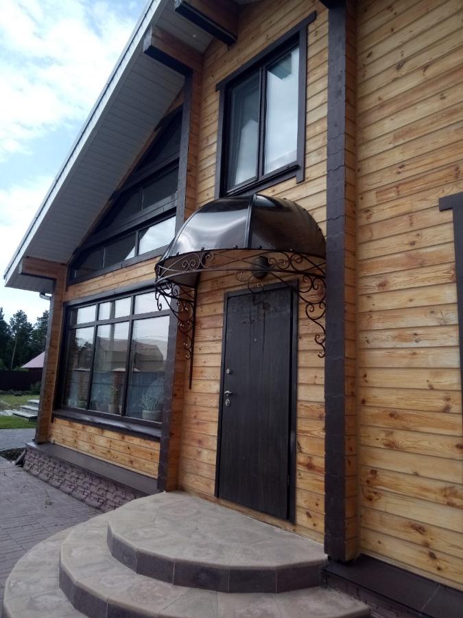 Козырьки по индивидуальным проектам