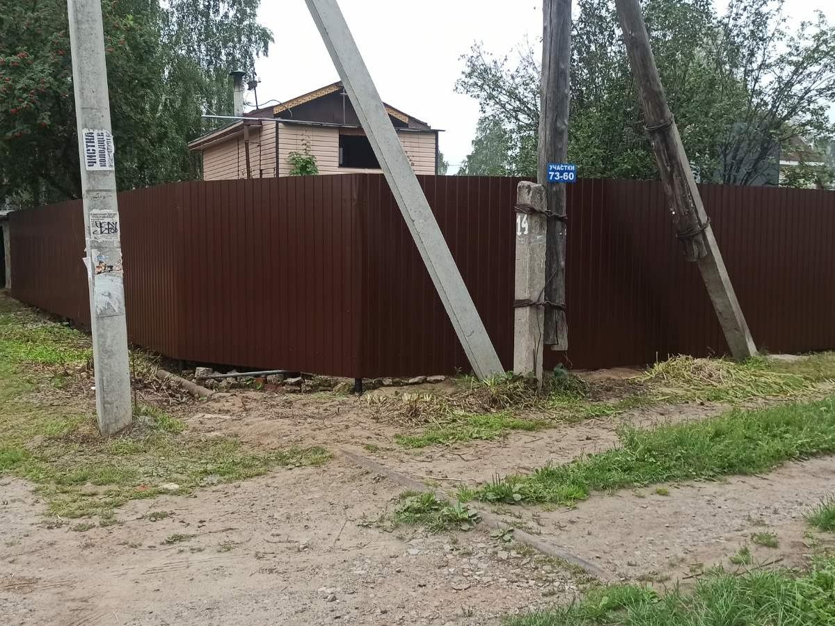 Забор из профнастила с полимерным покрытием "Шоколад" 