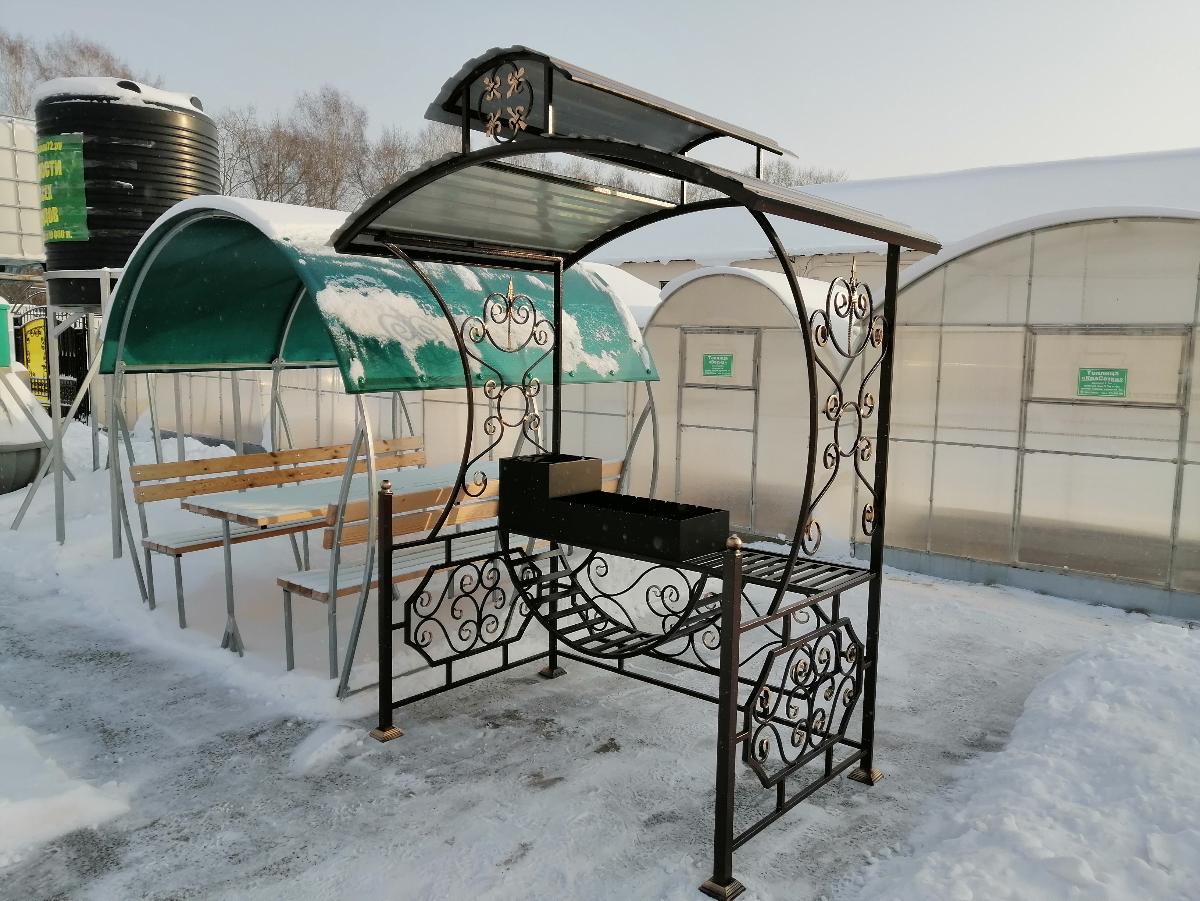 Мангал кованый  с крышей №10