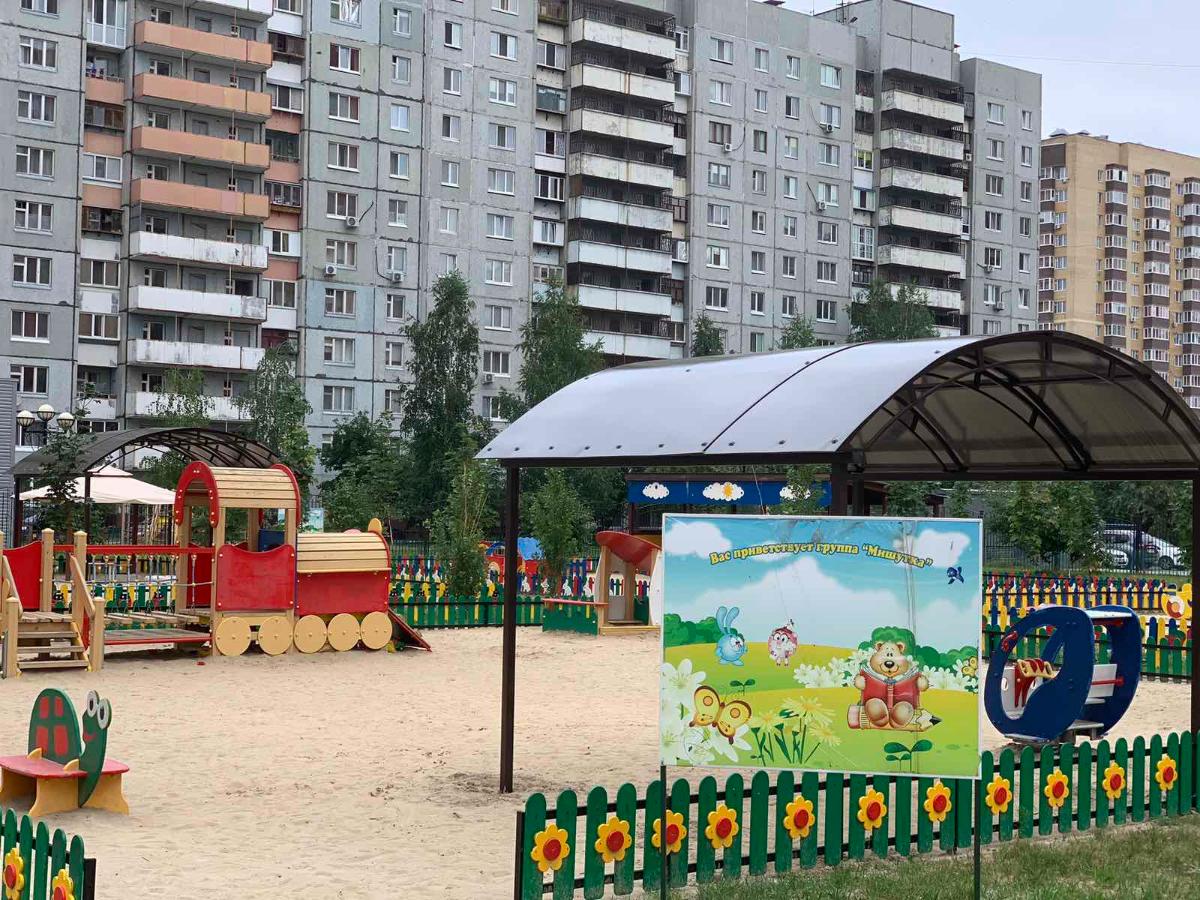 Навес  №1 ширина 2,6 - 3,5 м 