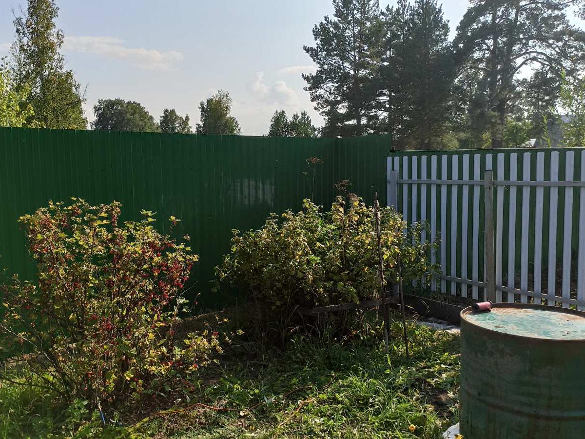 Забор из профнастила с полимерным покрытием "Зеленый мох" 